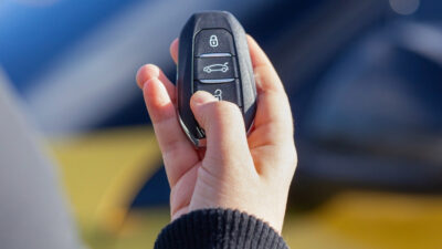 آشنایی-با-انواع-ریموت-ماشین