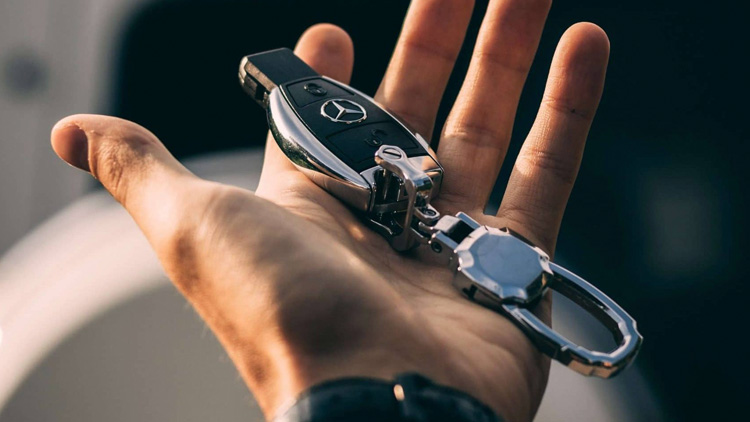 آشنایی کامل با انواع ریموت ماشین 3 انواع-ریموت-دزدگیر-ماشین