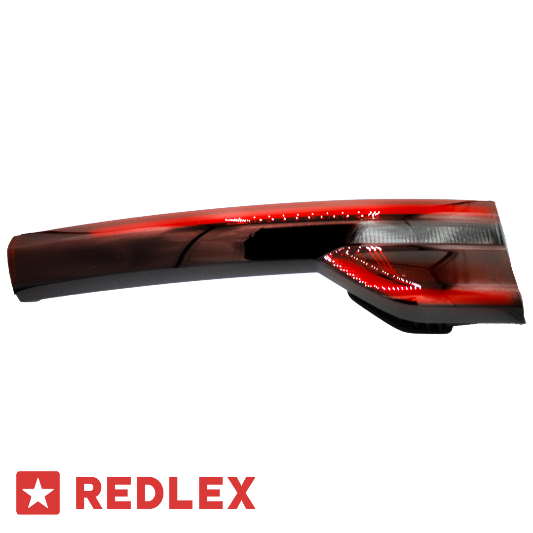 خطر عقب راست تیگو 7 1 چراغ خطر عقب راست روی صندوق اورجینال تیگو 7 پرو - Image 1